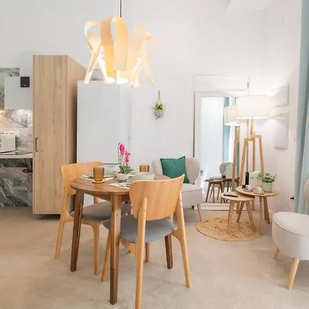 If - Loft Estudios Encantadores Y Bien Conectados En Zona Residencial Malilla Apartment *