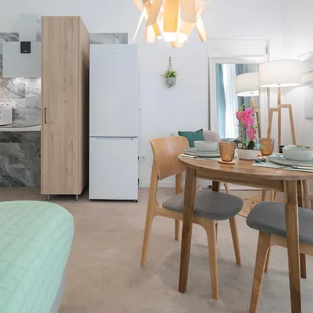 Apartment If - Loft Estudios Encantadores Y Bien Conectados En Zona Residencial Malilla Valencia