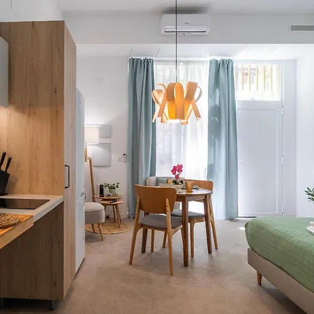 If - Loft Estudios Encantadores Y Bien Conectados En Zona Residencial Malilla Apartment