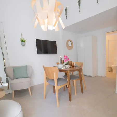 Apartment If - Loft Estudios Encantadores Y Bien Conectados En Zona Residencial Malilla
